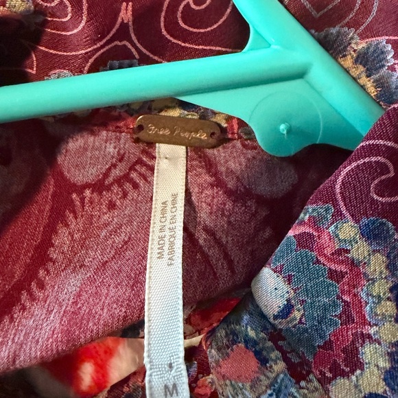 Free People Come See About Me Printed Burgundy Boho Midi Satin Vest Size M - Picture 9 of 9